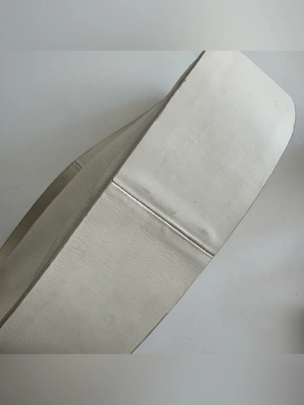 St. Agni Petit Arc Bag - White/Cream
